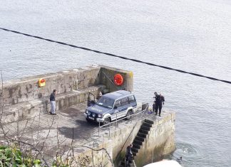 Man in boat capsize is ‘recovering well’